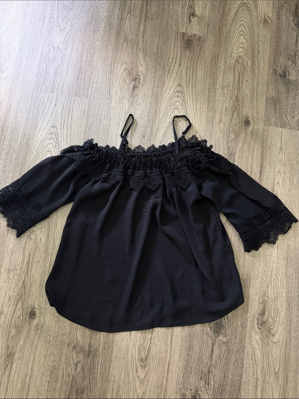 Source Unknown Black Off-Shoulder Crochet Trim Camisole